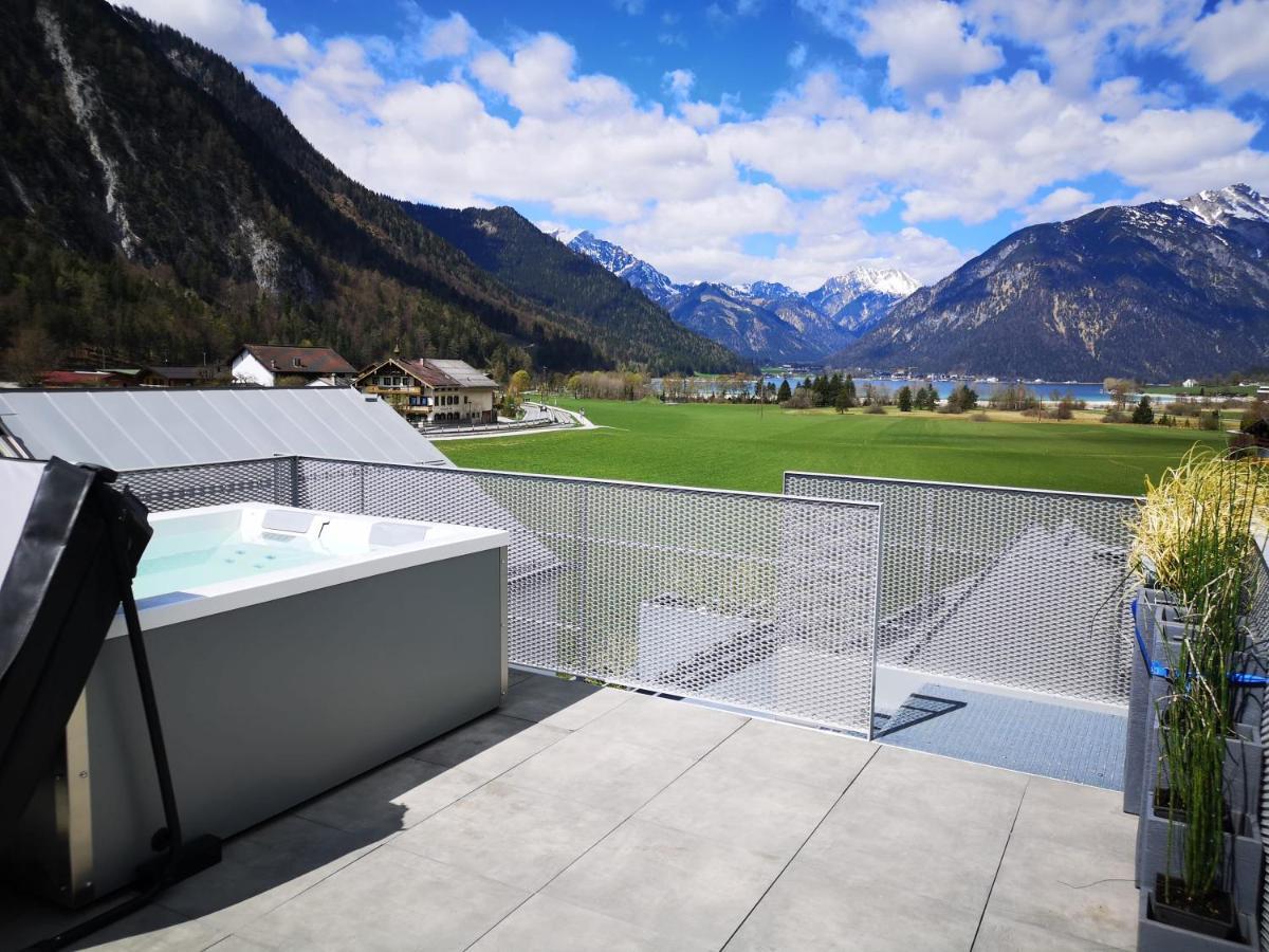 Urban Alpine Penthouse With Lake View Maurach  Eksteriør billede