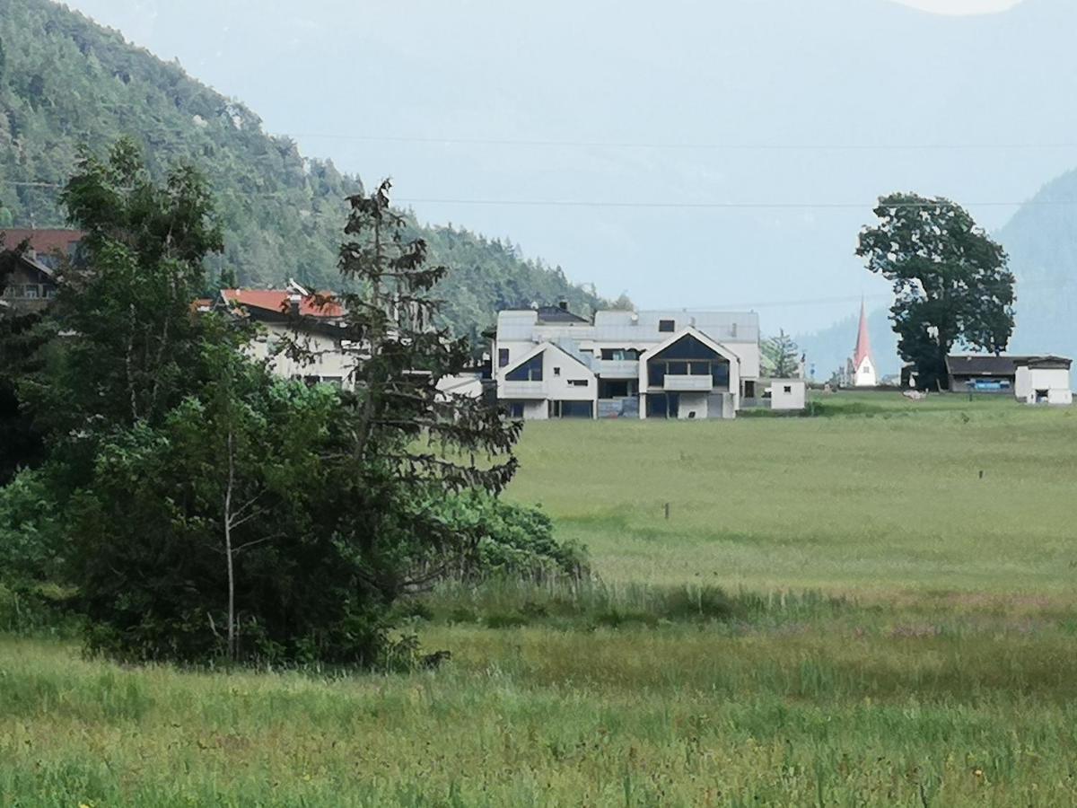 Urban Alpine Penthouse With Lake View Maurach  Eksteriør billede