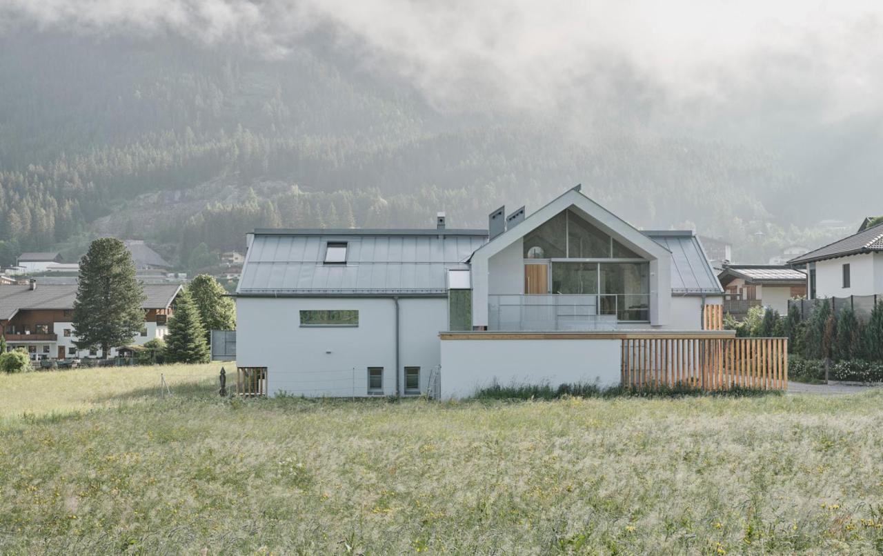 Urban Alpine Penthouse With Lake View Maurach  Eksteriør billede